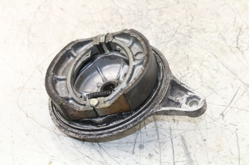 photo de TAMBURI POSTERIORE SUZUKI GN 125 (1997 - 2000)