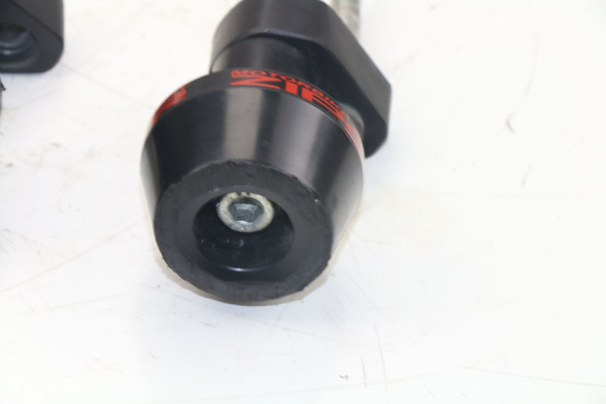 photo de TAMPONE MOTORE HONDA CBF N 600 (2004 - 2007)