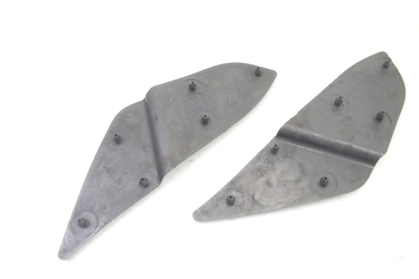 photo de TAPPETINO PEDANA APRILIA ATLANTIC 125 (2003 - 2009)