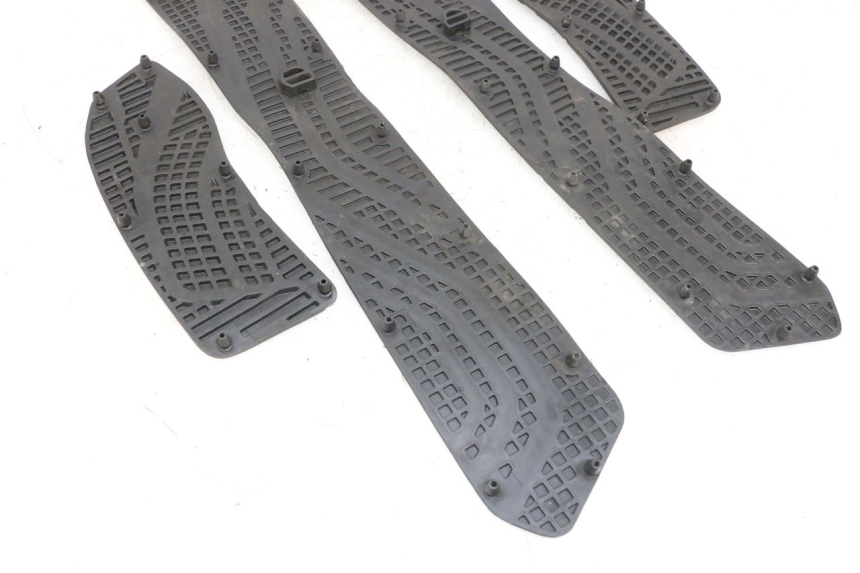 photo de CARENA PEDANA GOMME SUZUKI BURGMAN 650 (2013 - 2020)