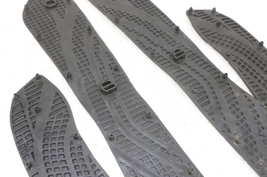 photo de CARENA PEDANA GOMME SUZUKI BURGMAN 650 (2013 - 2020)