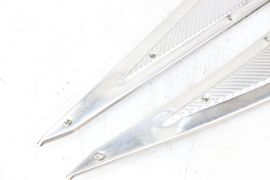 photo de CARENA PEDANA GOMME WAYSCRAL E-START 1 (2018 - 2022) - Altra angolazione