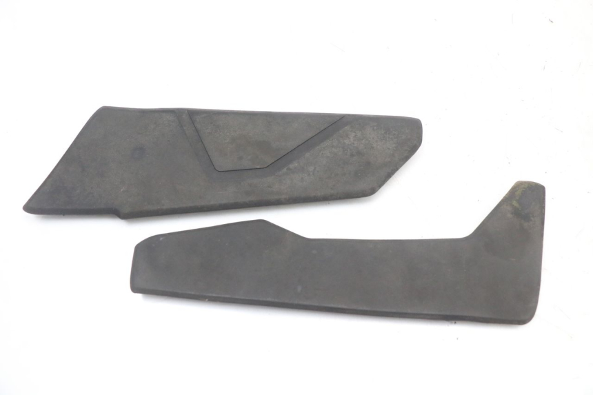 photo de CARENA PEDANA GOMME LONGJIA EASY MAX 125 (2020 - 2024)