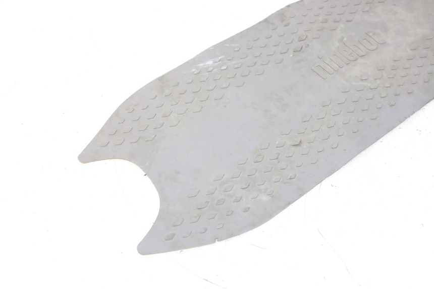 photo de TAPPETINO PEDANA SEGWAY NINEBOT F65I 1