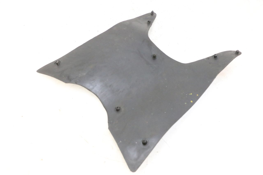 photo de CARENA PEDANA GOMME EUROCKA GTR 50 (2018 - 2021) - Zoom sullo stato d'uso