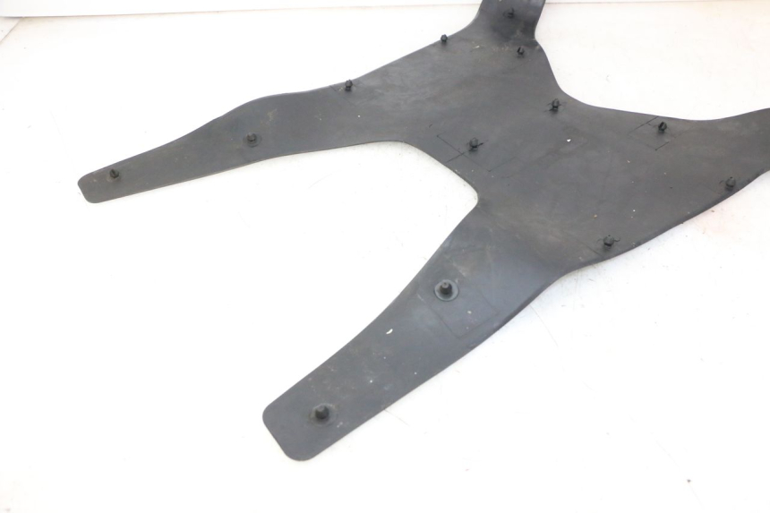 photo de CARENA PEDANA GOMME DAELIM HISTORY 125 (2001 - 2002)