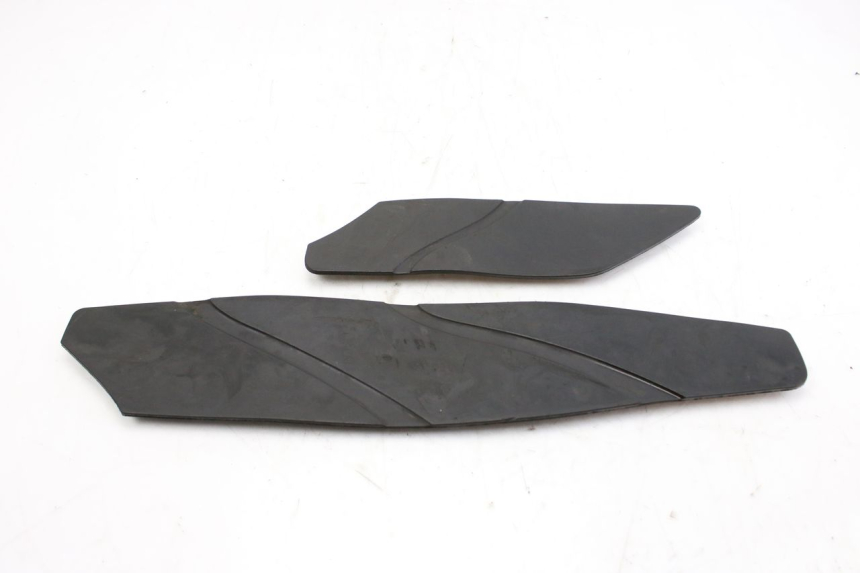 photo de TAPPETINO PEDANA HONDA FES S-WING SWING ABS 125 (2007 - 2015)