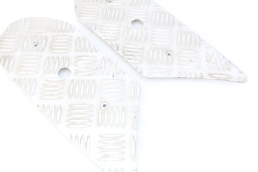 photo de TAPPETINO PEDANA PEUGEOT KISBEE 4T 50 (2018 - 2022)