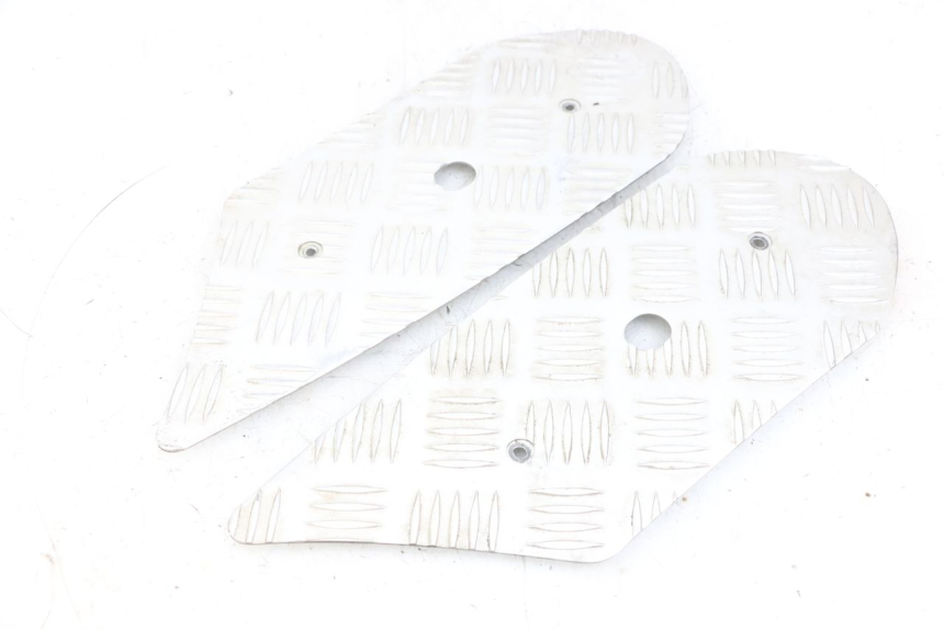 photo de TAPPETINO PEDANA PEUGEOT KISBEE 4T 50 (2018 - 2022) - Vista principale