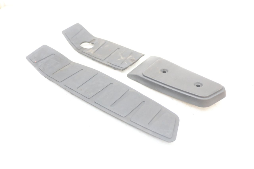 photo de TAPPETINO PEDANA PIAGGIO MP3 LT 400 (2007 - 2012)