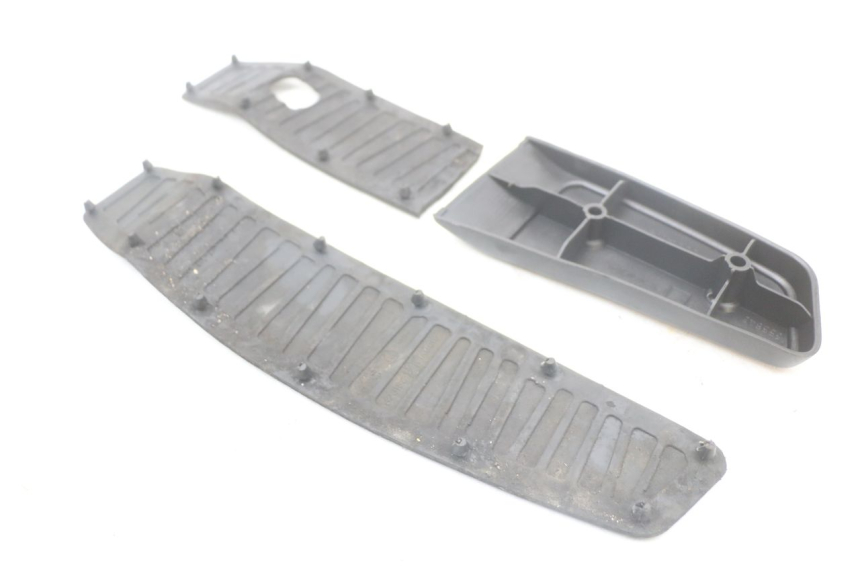 photo de TAPPETINO PEDANA PIAGGIO MP3 LT 400 (2007 - 2012)