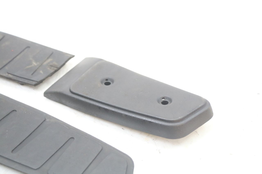 photo de TAPPETINO PEDANA PIAGGIO MP3 LT 400 (2007 - 2012)