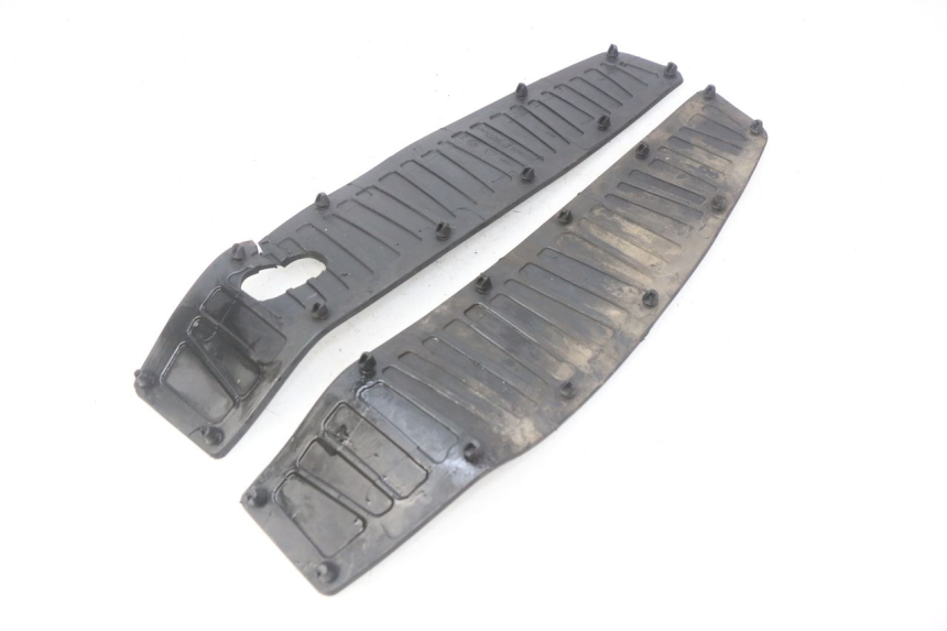 photo de TAPPETINO PEDANA PIAGGIO MP3 500 (2014 - 2016)