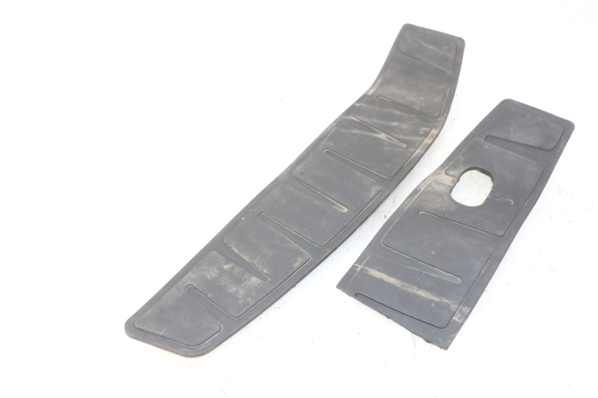 photo de TAPPETINO PEDANA PIAGGIO MP3 RL 250 (2007 - 2010)