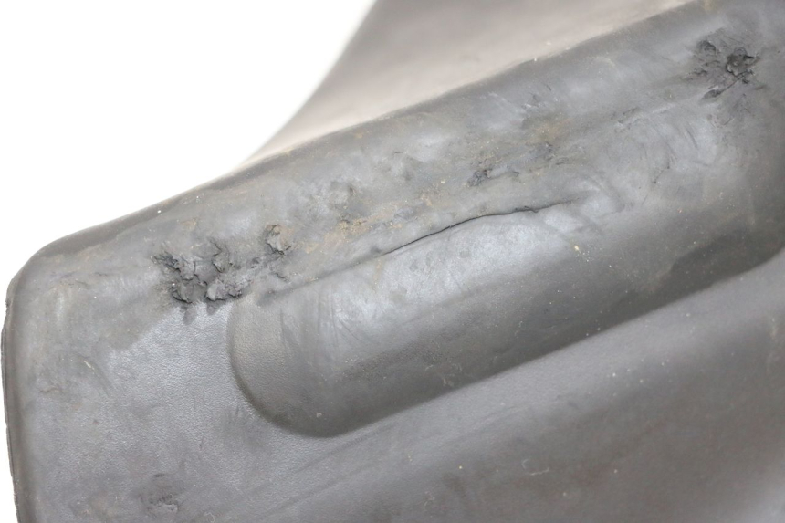 photo de CARENA PEDANA GOMME YAMAHA NEO'S CORE 1 (2022 - 2026) - Ricambio usato controllato