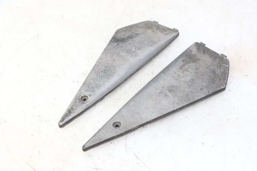 photo de TAPPETINO PEDANA PIAGGIO NEW TYPHOON 50 (2010 - 2017)