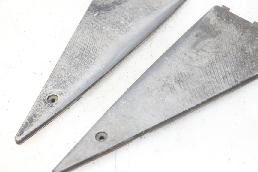 photo de TAPPETINO PEDANA PIAGGIO NEW TYPHOON 50 (2010 - 2017)