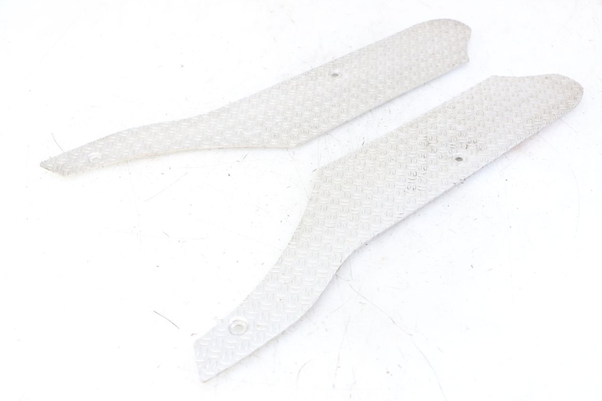 photo de CARENA PEDANA GOMME PIAGGIO NRG POWER PUREJET 50 (2018 - 2021)