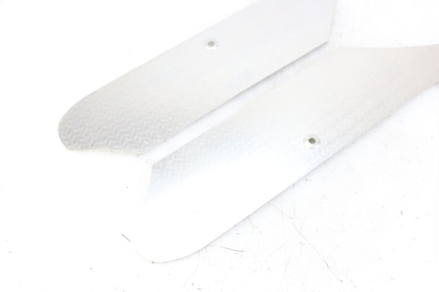 photo de CARENA PEDANA GOMME PIAGGIO NRG POWER PUREJET 50 (2018 - 2021)