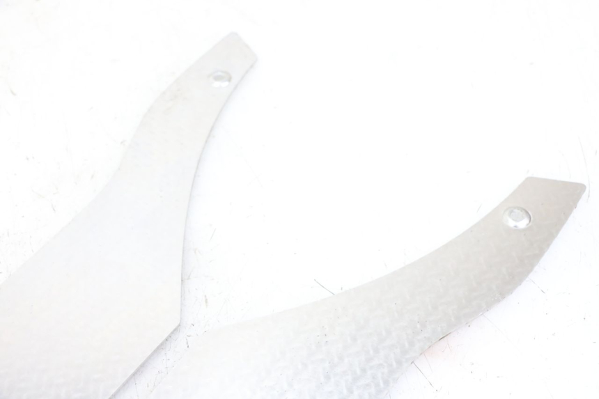 photo de CARENA PEDANA GOMME PIAGGIO NRG POWER PUREJET 50 (2018 - 2021)