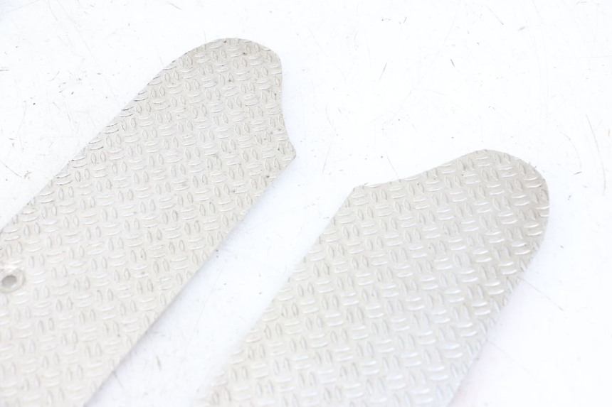 photo de CARENA PEDANA GOMME PIAGGIO NRG POWER PUREJET 50 (2018 - 2021)