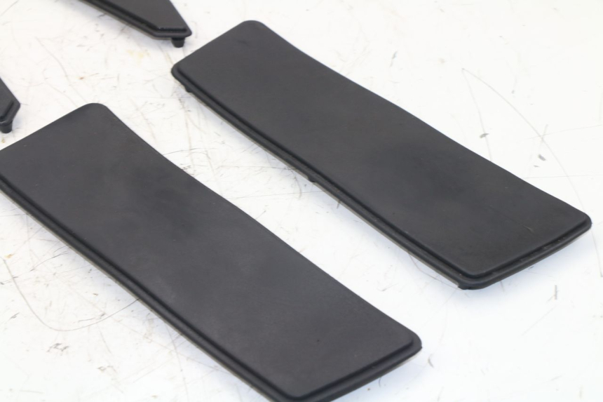 photo de Tappetino pedana PEUGEOT SATELIS 125 (2013 - 2018)