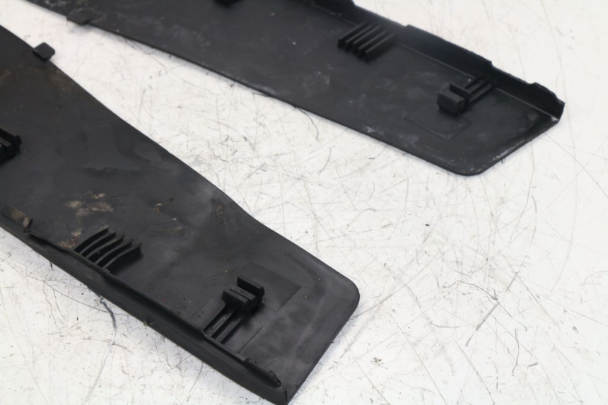 photo de TAPPETINO PEDANA PIAGGIO X9 125 (2000 - 2003)