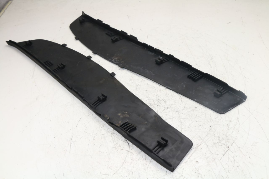 photo de TAPPETINO PEDANA PIAGGIO X9 125 (2000 - 2003)