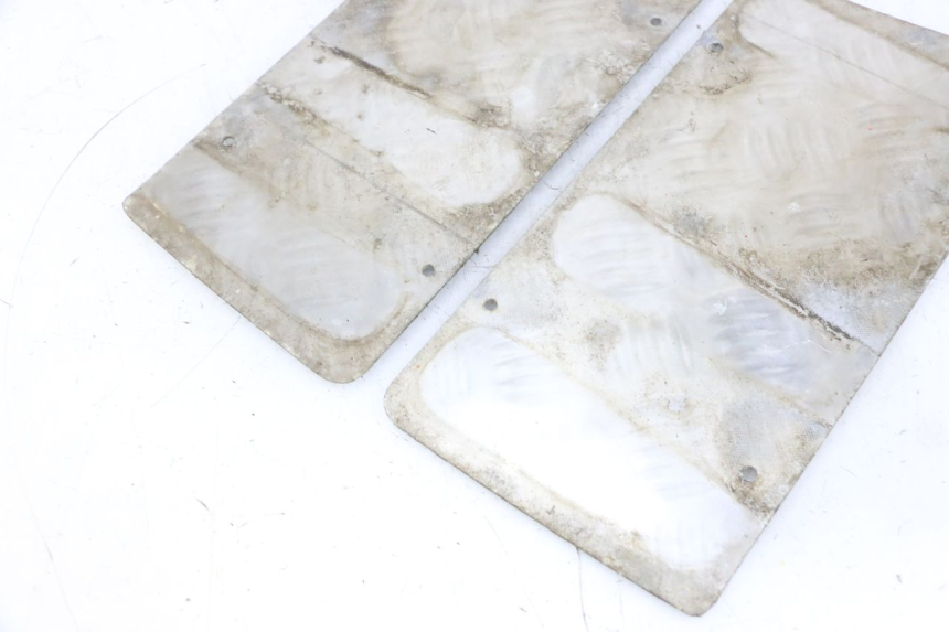 photo de CARENA PEDANA GOMME LIGIER PULSE 3 1 (2014 - 2020) - Altra angolazione