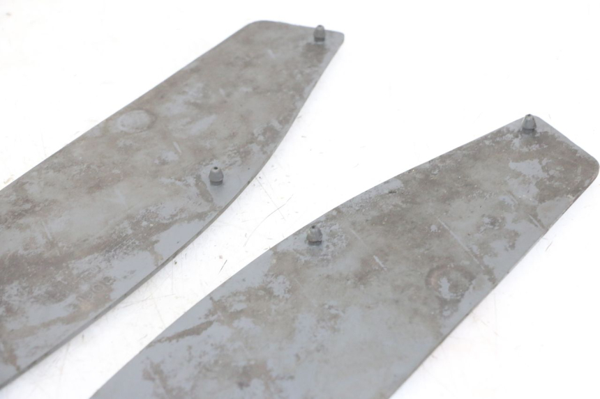 photo de CARENA PEDANA GOMME APRILIA RALLY AC 50 (1995 - 2004) - Zoom sullo stato d'uso