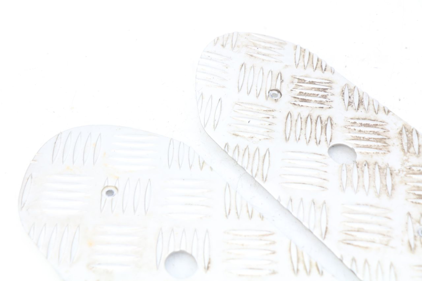 photo de TAPPETINO PEDANA PEUGEOT STREETZONE 4T 50 (2018 - 2023)