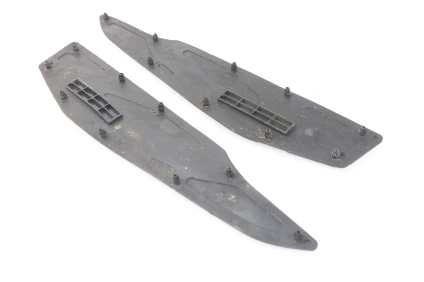 photo de TAPPETINO PEDANA YAMAHA YP X-MAX XMAX 400 (2014 - 2017)