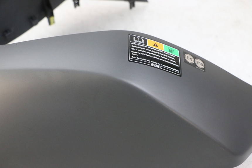 photo de COPRI SERBATOIO YAMAHA TRACER 7 700 (2020 - 2024)