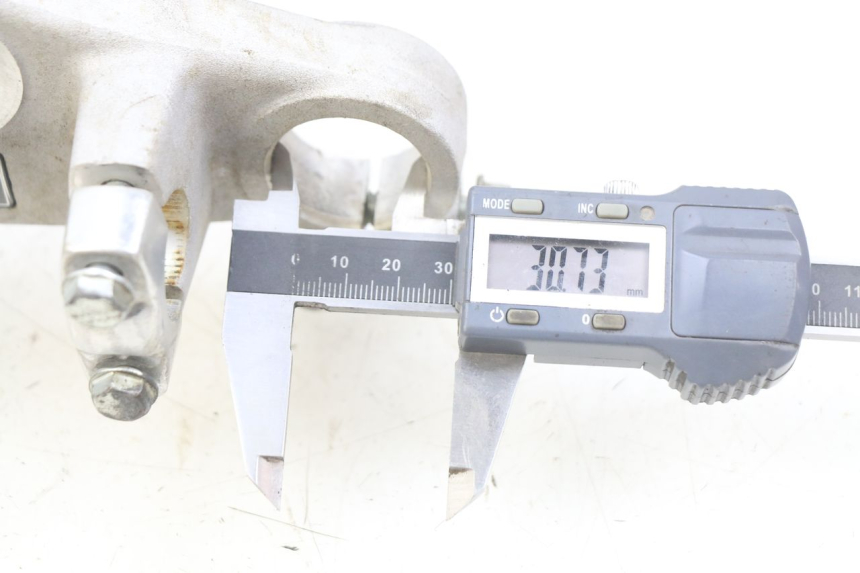 photo de TE FORCELLA HONDA CRF CR-F 125 (2022 - 2023) - Zoom sullo stato d'uso