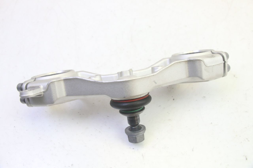 photo de PIASTRA INFERIORE BMW R GS 1250 (2021 - 2024) - Altra angolazione