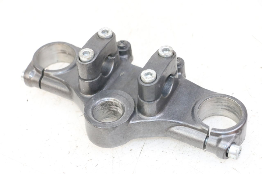 photo de PIASTRA SUPERIORE DERBI SENDA R X-TREME 50 (2006 - 2010)