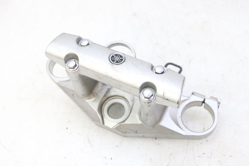 photo de PIASTRA SUPERIORE YAMAHA FZ6 FAZER S2 600 (2007 - 2011)