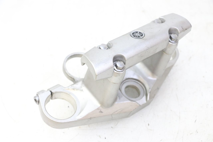 photo de PIASTRA SUPERIORE YAMAHA FZ6 FAZER S2 600 (2007 - 2011)