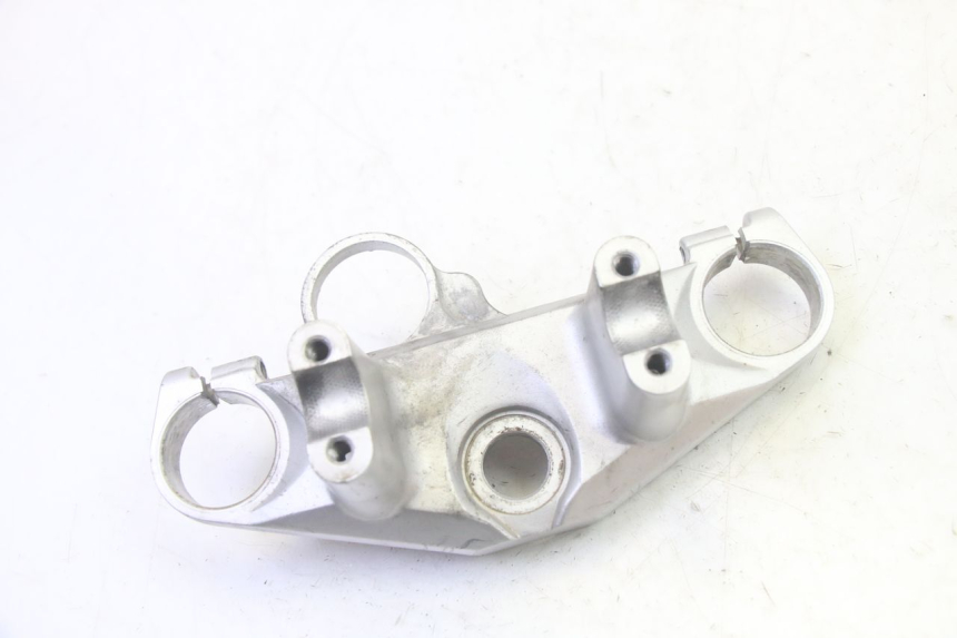 photo de PIASTRA SUPERIORE YAMAHA FZ6 N FAZER 600 (2004 - 2006)