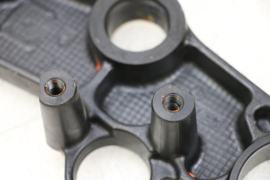 photo de PIASTRA SUPERIORE SUZUKI GSXR GSX-R 1000 (2003 - 2004) - Altra angolazione