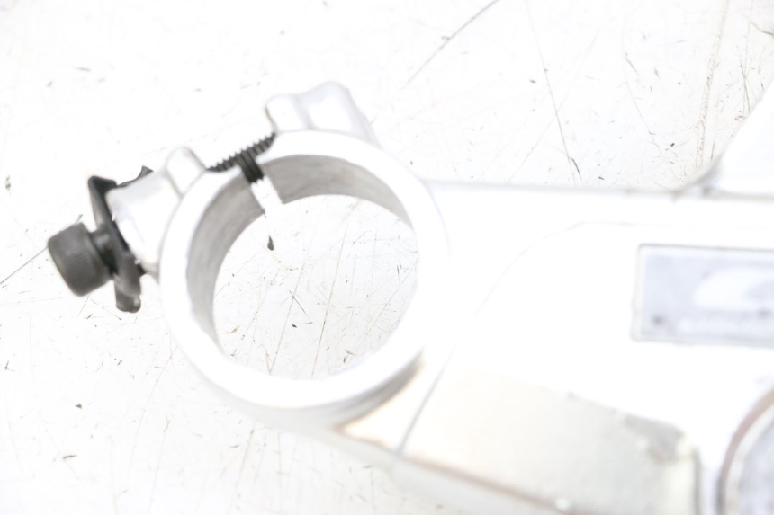 photo de PIASTRA SUPERIORE HONDA CBR F 1000 (1993 - 1996) - Ricambio usato controllato