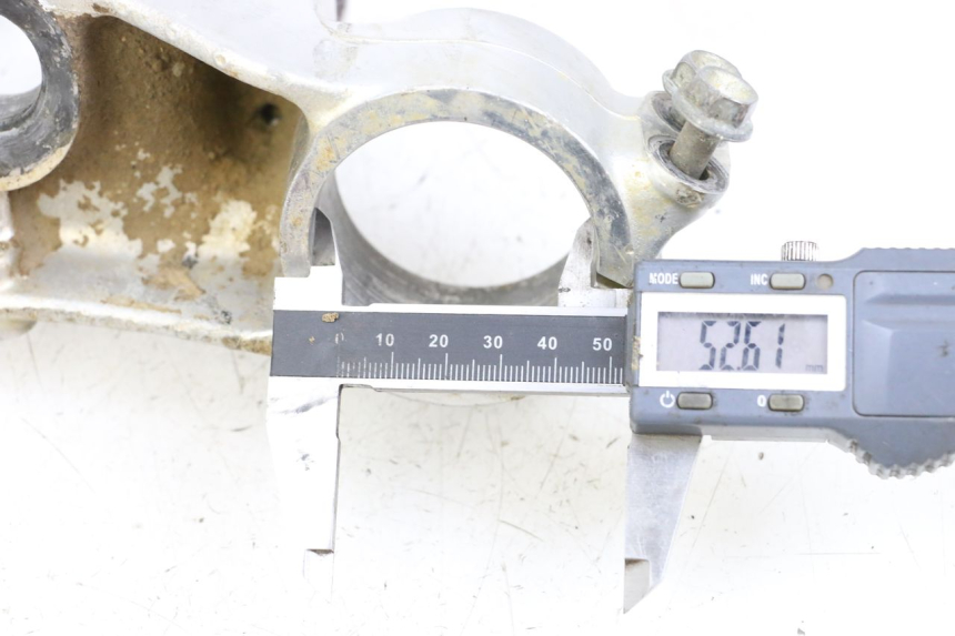 photo de PIASTRA SUPERIORE HONDA CR 125 (1989 - 1991)