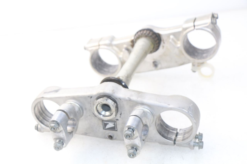 photo de PIASTRA SUPERIORE HONDA CRF CR-F 450 (2005 - 2008)