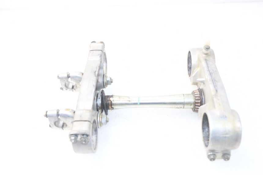 photo de PIASTRA SUPERIORE HONDA CRF CR-F 450 (2005 - 2008)