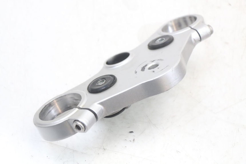 photo de PIASTRA SUPERIORE MASAI SCRAMBLER SPORT 125 (2021 - 2025) - Zoom sullo stato d'uso