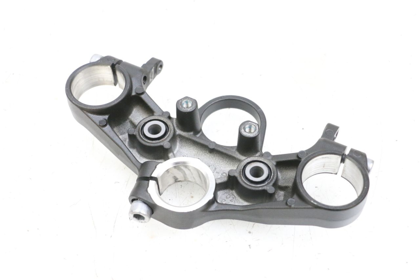 photo de PIASTRA SUPERIORE YAMAHA MT-07 MT07 ABS 700 (2018 - 2020) - Zoom sullo stato d'uso