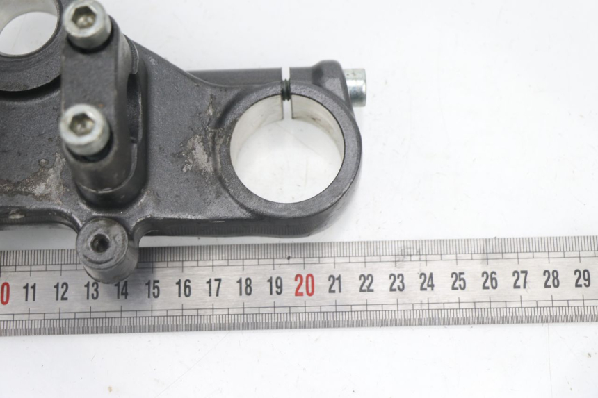 photo de PIASTRA SUPERIORE DERBI SENDA SM DRD 50 (2008 - 2013)