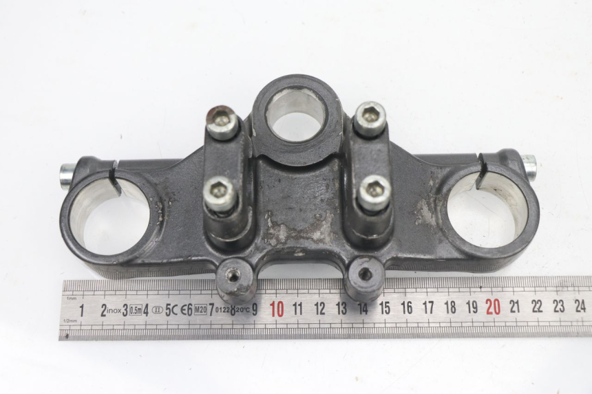 photo de PIASTRA SUPERIORE DERBI SENDA SM DRD 50 (2008 - 2013)