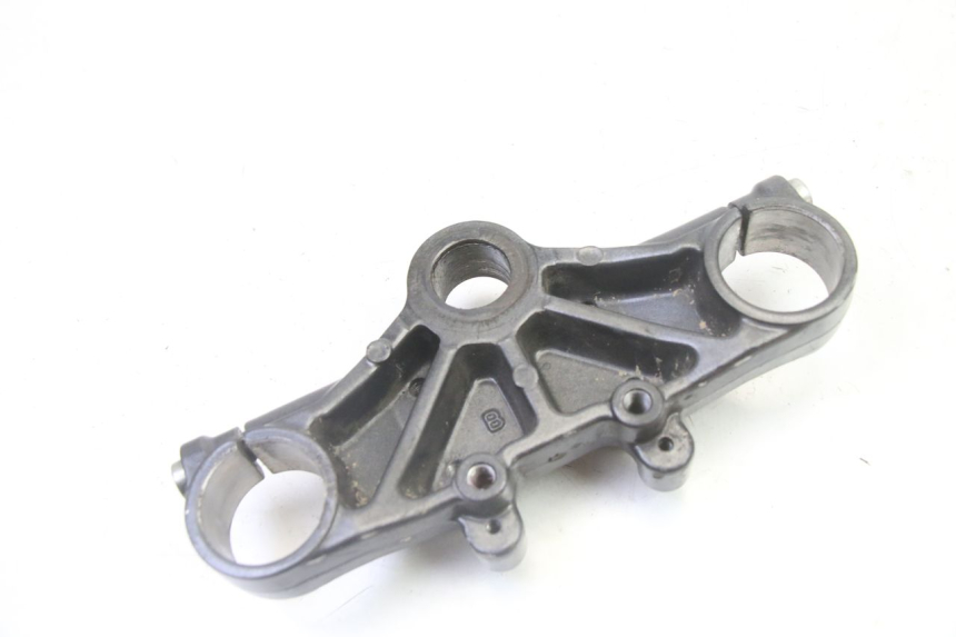 photo de PIASTRA SUPERIORE DERBI SENDA SM DRD 50 (2008 - 2013)