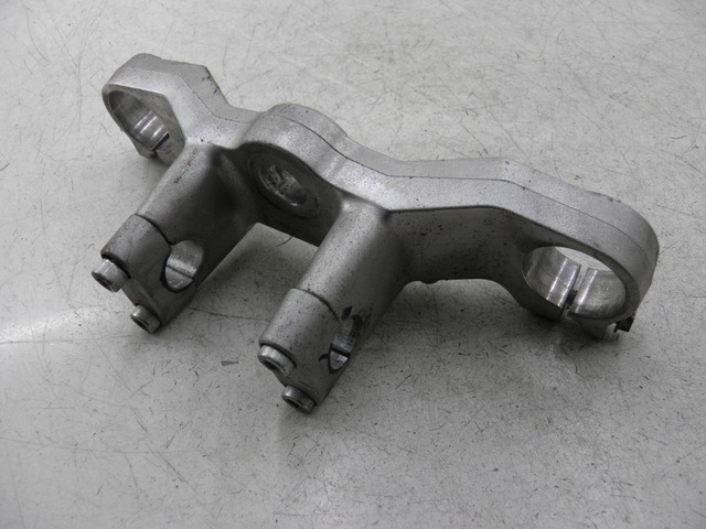 photo de Forcella superiore SUZUKI BURGMAN EXECUTIVE 650 (2008 - 2010)